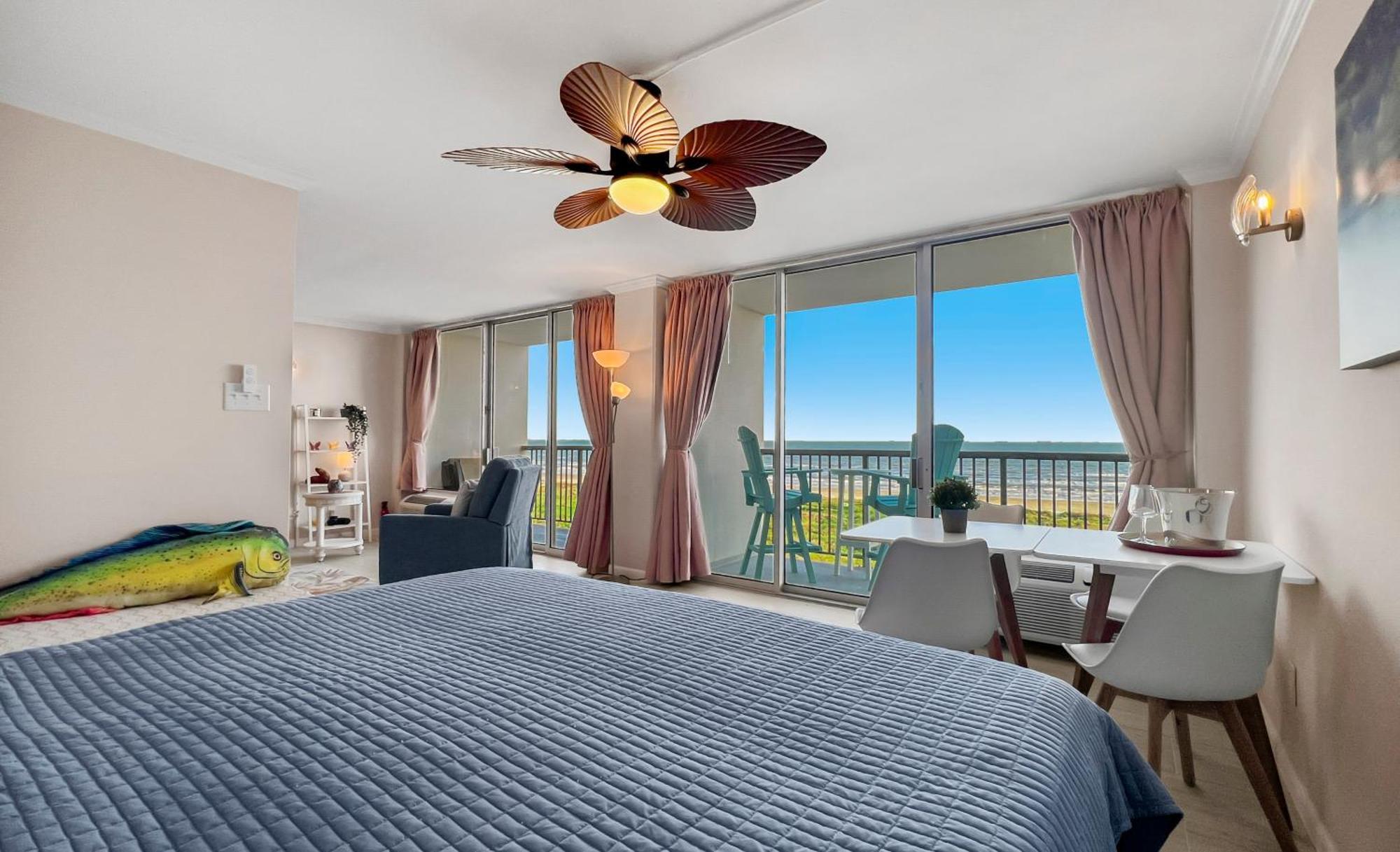 Islander East Condominiums Галвестън Стая снимка